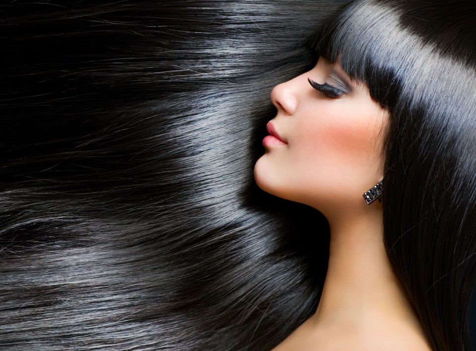 Trị tóc bạc sớm hiệu quả với 5 phương pháp đơn giản