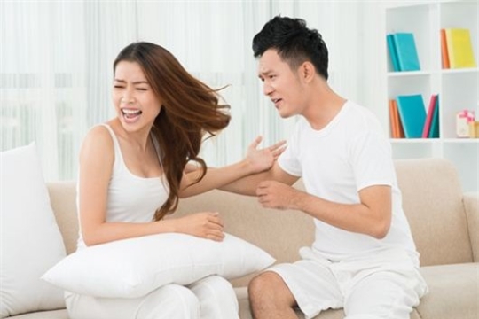 10 câu tuyệt đối không nói khi nóng giận